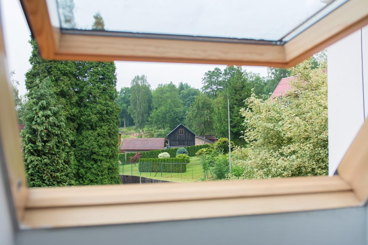 Penzion Signum Laudis Hotell Velké Hamry Exteriör bild