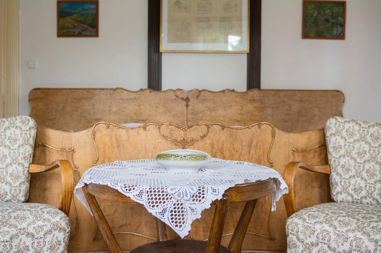 Penzion Signum Laudis Hotell Velké Hamry Exteriör bild